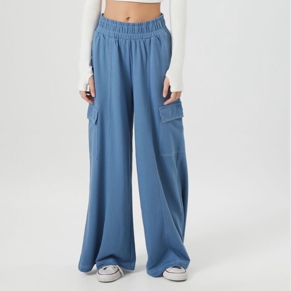 baggy cargo pants - Picture 1 of 3